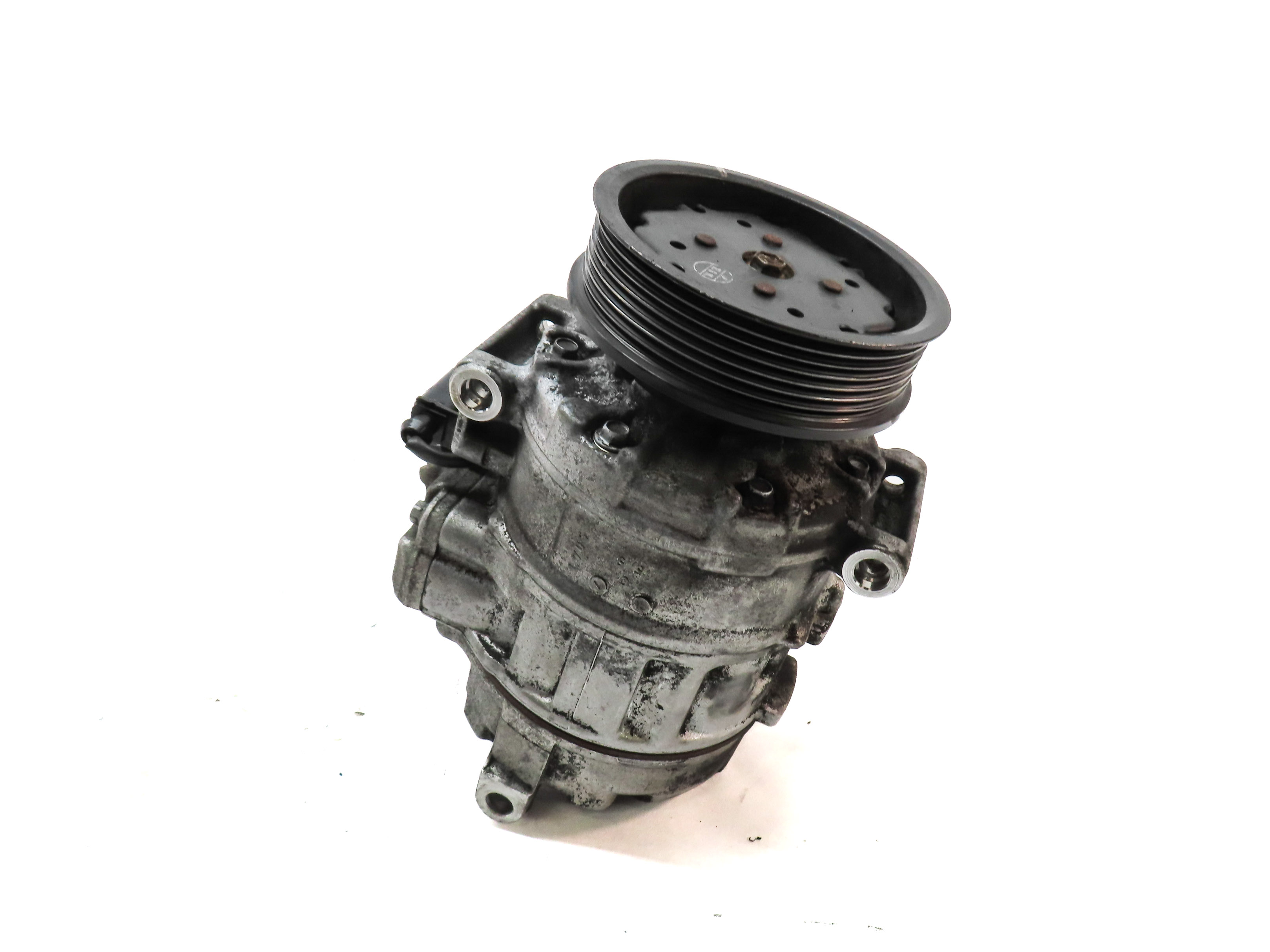 2011-2018 PORSCHE CAYENNE (958) 3.6L - A/C AIR CONDITIONING COMPRESSOR PUMP — exact item pictured